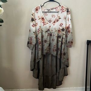 Gimmicks high low blouse